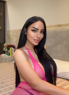 Polla - Transsexual escort in Riyadh Photo 9 of 13
