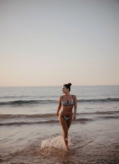 Polly Best Gfe - puta in Al Juffair Photo 13 of 14