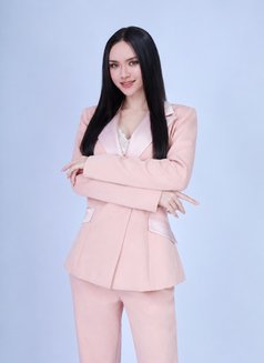Pollypoll - Acompañantes transexual in Singapore Photo 9 of 13