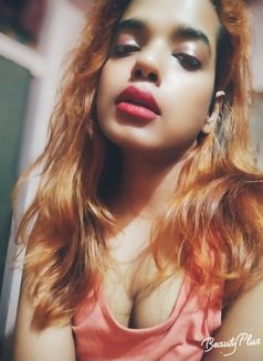 o only available for online service - Acompañantes transexual in Kolkata Photo 6 of 12