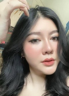 Pony - escort in Beirut Photo 2 of 4