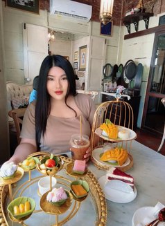 ThaiGirl Chubby Anal service 2000 - puta in Bangkok Photo 13 of 14