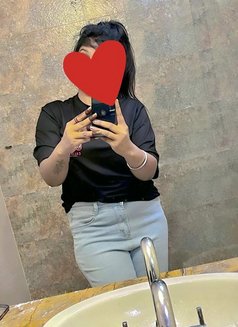 Pooja Agarwal - escort in Chandigarh Photo 2 of 6