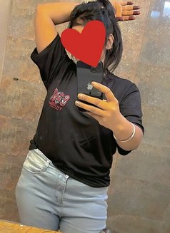 Pooja Agarwal - escort in Chandigarh Photo 3 of 6