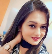 Pooja Agarwal - puta in Faridabad