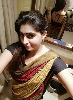 Pooja Beautiful Indian Companion - escort in Riyadh Photo 1 of 4