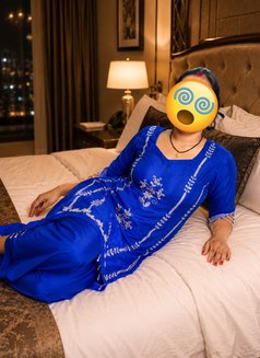 Anal wali Bhabhi - escort in New Delhi Photo 4 of 5