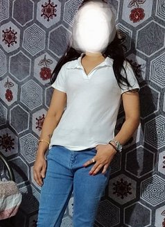 Pooja, bhabhi only hotel meeting - escort in Ahmedabad Photo 2 of 2