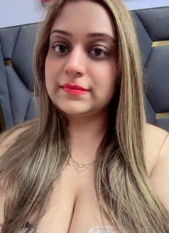 Pooja🥰big Booby - puta in New Delhi Photo 2 of 8