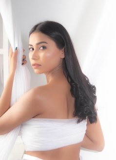 Pooja Busty Model - escort in Dubai Photo 5 of 6