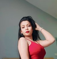 Pooja Call Girls Incall Outcall Availabl - puta in Hyderabad