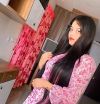 Pooja Call Girls Incall Outcall Availabl - puta in Hyderabad