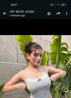 Pooja Call Me Delhicall Me - escort in New Delhi Photo 1 of 6