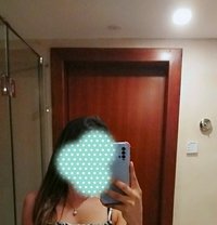 Pooja cam service available - escort in Colombo