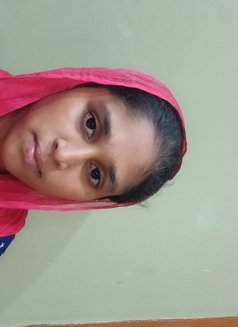 Pooja Cash Payment - escort in Kochi Photo 3 of 5