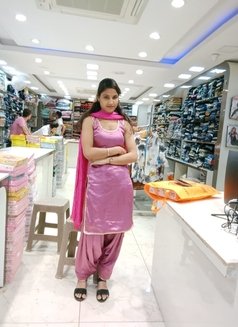 Pooja Choudhary - puta in Jaipur Photo 8 of 11