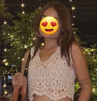 Pooja Delhi Cam Service - Dominadora in New Delhi Photo 1 of 4