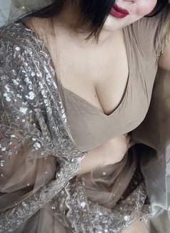 Pooja - companion in Kolkata Photo 10 of 20