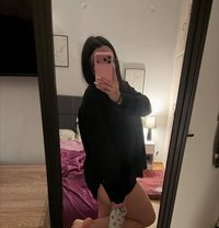 Pooja - dominatrix in Kolkata