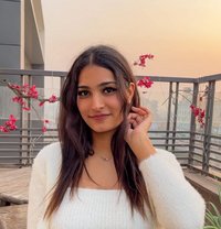 Pooja - escort in New Delhi