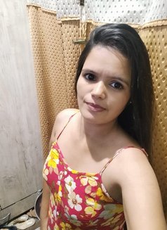 Tannu Gupta - escort in New Delhi Photo 2 of 4