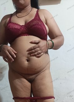 Pooja Hotwife cuckold cpl - Intérprete de adultos in Thane Photo 4 of 7
