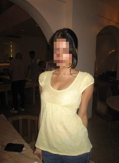 Pooja{independent} Cam & Meet - escort in Kolkata Photo 1 of 3