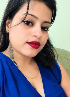 Pooja Independent Girl( Incall & Outcall - escort in Noida Photo 2 of 3