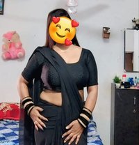 Independent house wife - puta in New Delhi Photo 18 of 18