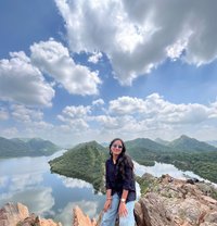 Pooja - escort in New Delhi