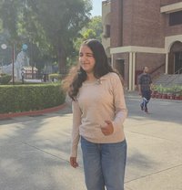 Pooja - escort in New Delhi