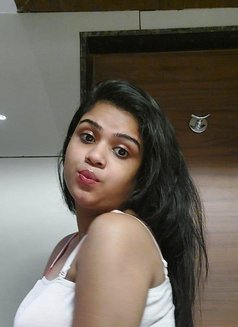 Pooja - puta in Bangalore Photo 3 of 3