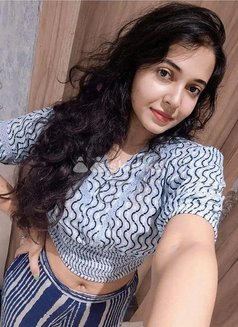 Pooja - escort in Candolim, Goa Photo 8 of 9