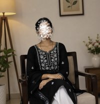 Pooja - Masajista in Hyderabad