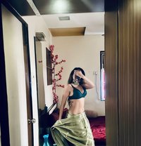 Pooja genuine - dominatrix in Kochi