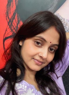 Pooja - escort in Kolkata Photo 3 of 4