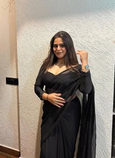 Pooja - escort in Kolkata Photo 3 of 7