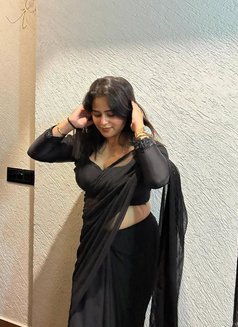 Pooja - escort in Kolkata Photo 7 of 7