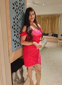 Pooja - escort in Mumbai Photo 3 of 3
