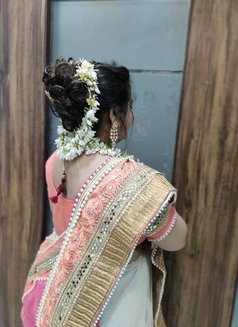 Rashmi bhabhi - escort in Mumbai Photo 1 of 2