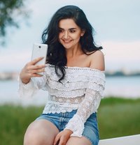 Pooja - escort in New Delhi