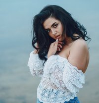 Pooja - escort in New Delhi