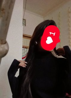 Pooja - puta in New Delhi Photo 2 of 3