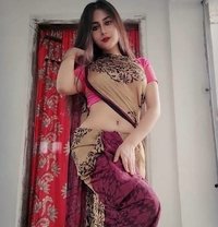 Pooja - escort in New Delhi