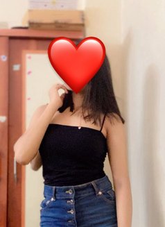 Pooja - escort in Noida Photo 2 of 4