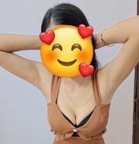 Pooja - escort in Noida