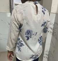 Pooja - puta in Pune