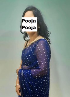 Pooja - escort in Pune Photo 1 of 3