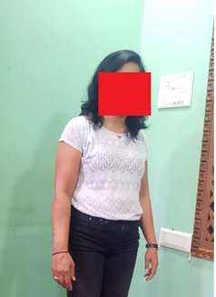 Pooja - escort in Pune Photo 3 of 3