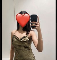 Pooja - puta in Siliguri